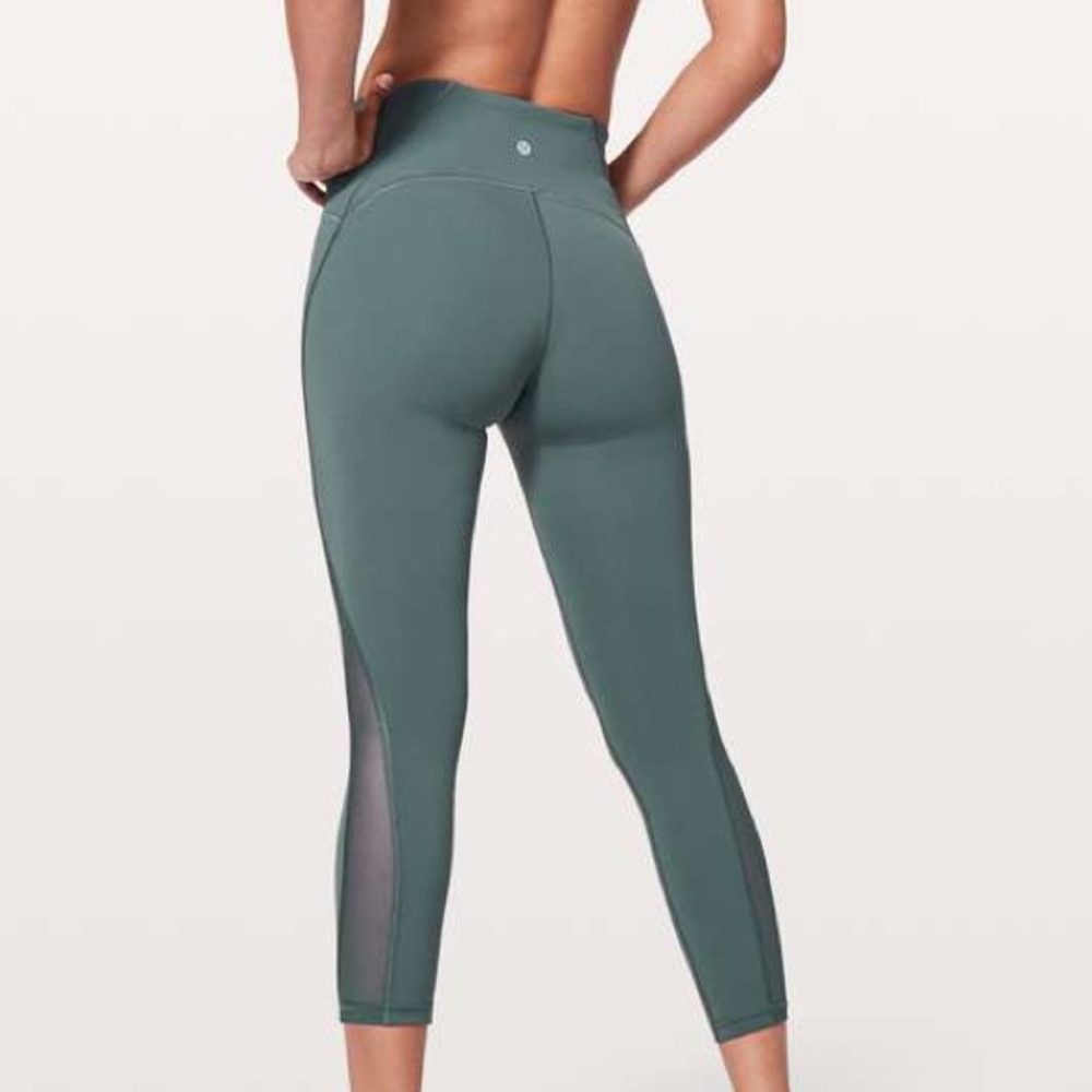 Lululemon Train Times 7/8 leggings, size 8